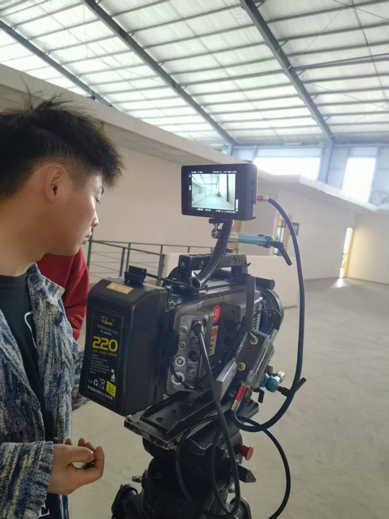 解锁和布克赛尔广告片拍摄：以创意镜头，解锁品牌商业价值新高度
